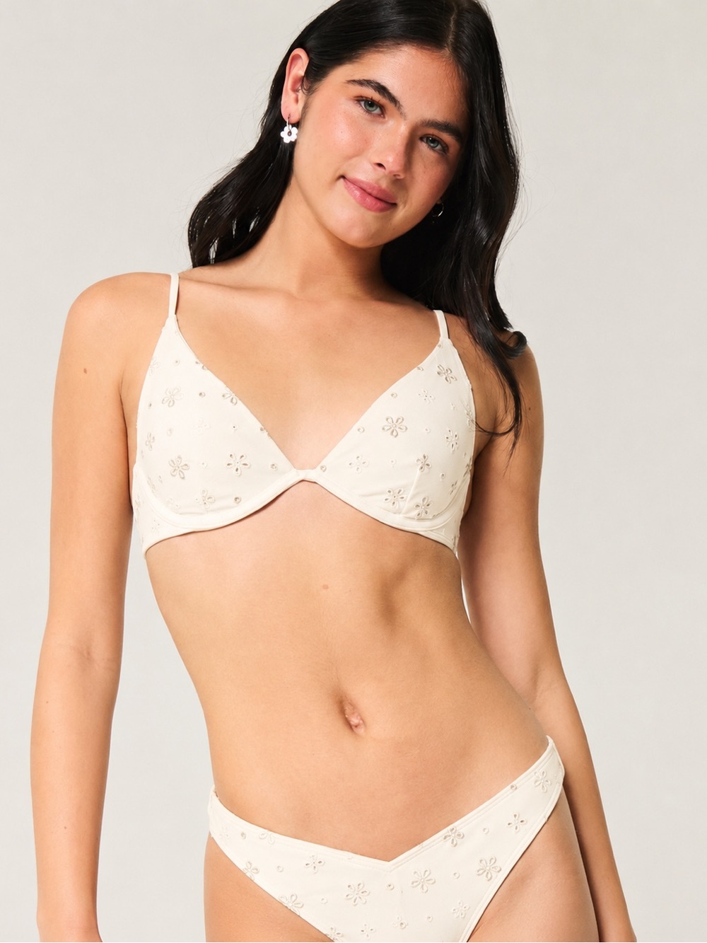 Hollister Cream Embroidered Triangle Underwire Bra
